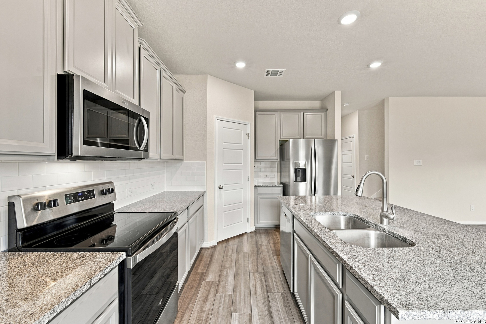 9515 Bonito Falls Drive Converse TX 78109
