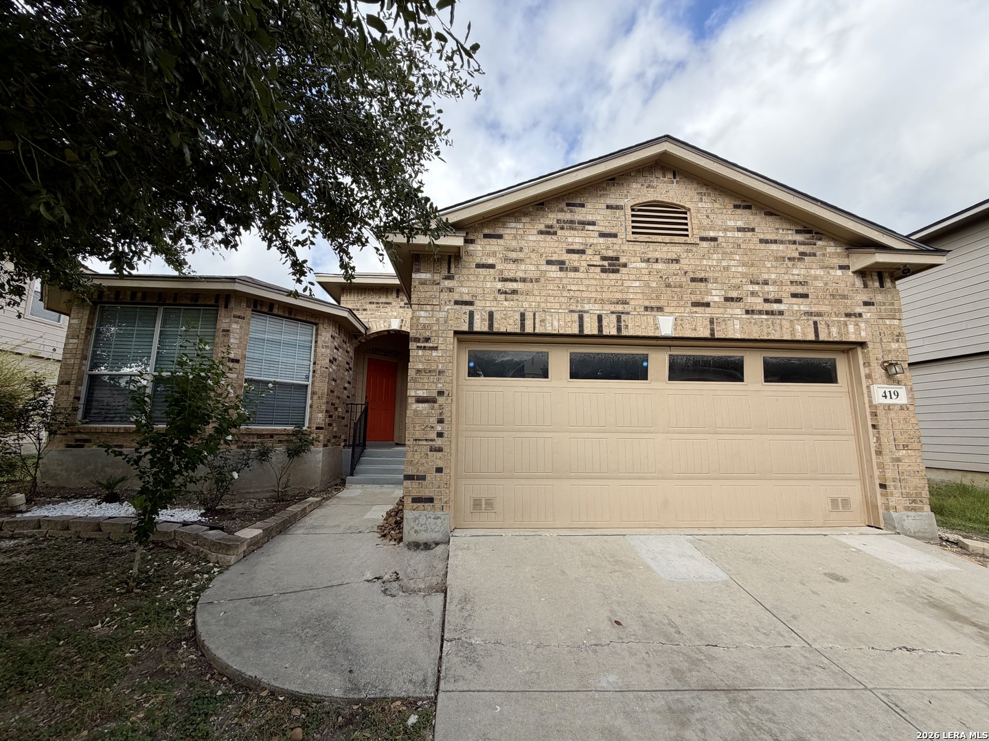419 Dolly Drive Converse TX 78109