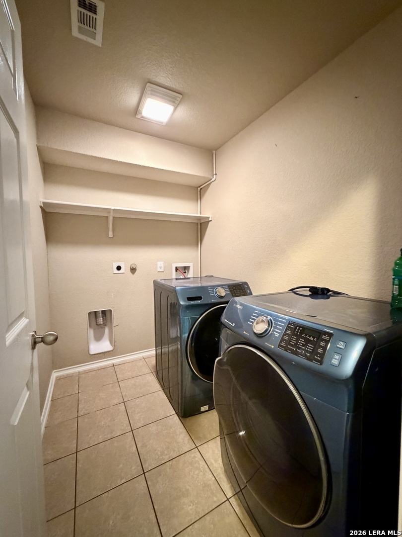 419 Dolly Drive Converse TX 78109