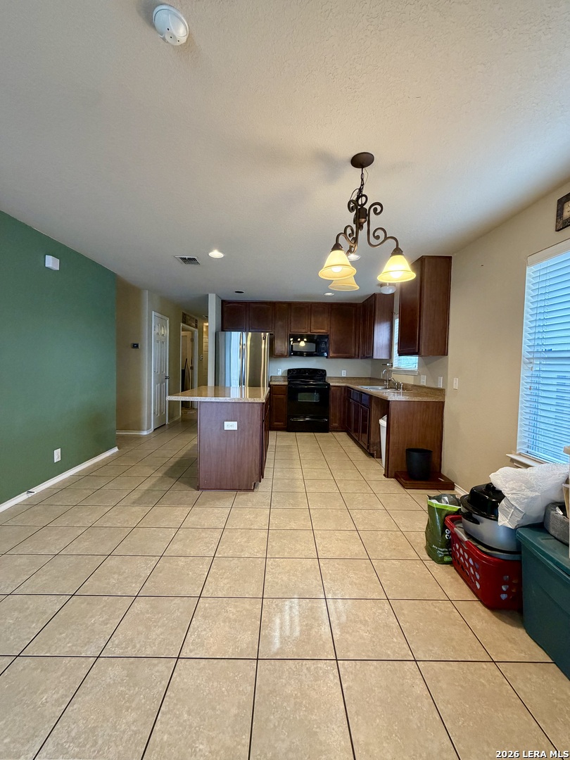 419 Dolly Drive Converse TX 78109