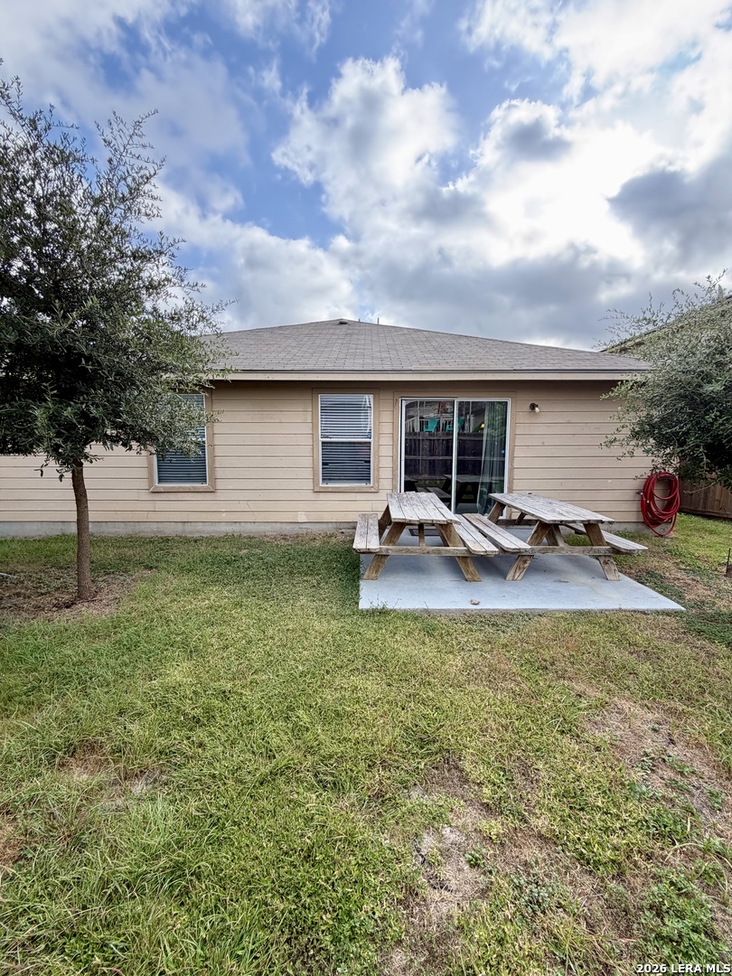 419 Dolly Drive Converse TX 78109