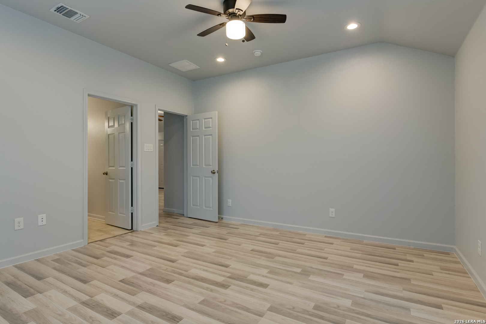 6626 Woodstock San Antonio TX 78223