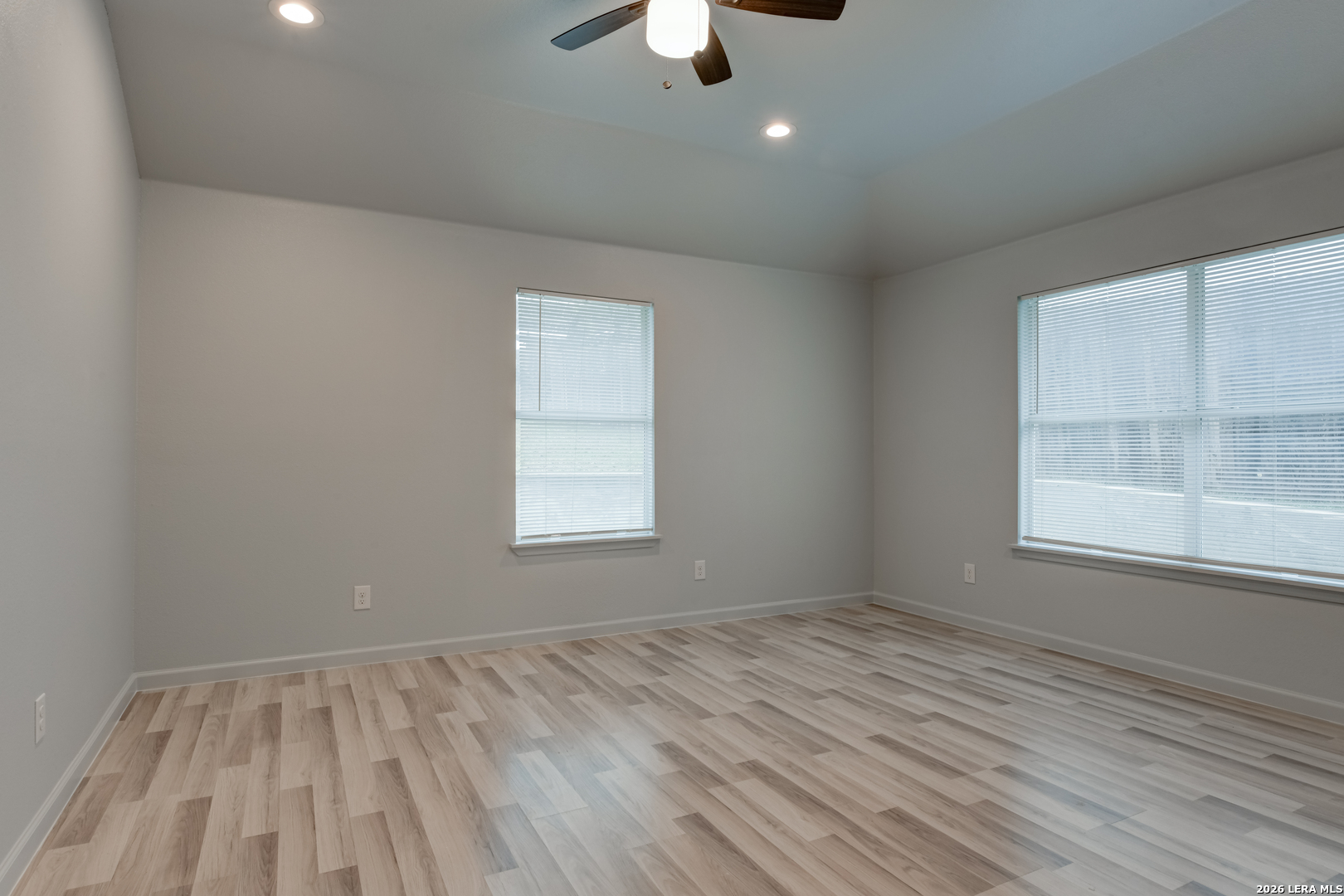 6626 Woodstock San Antonio TX 78223
