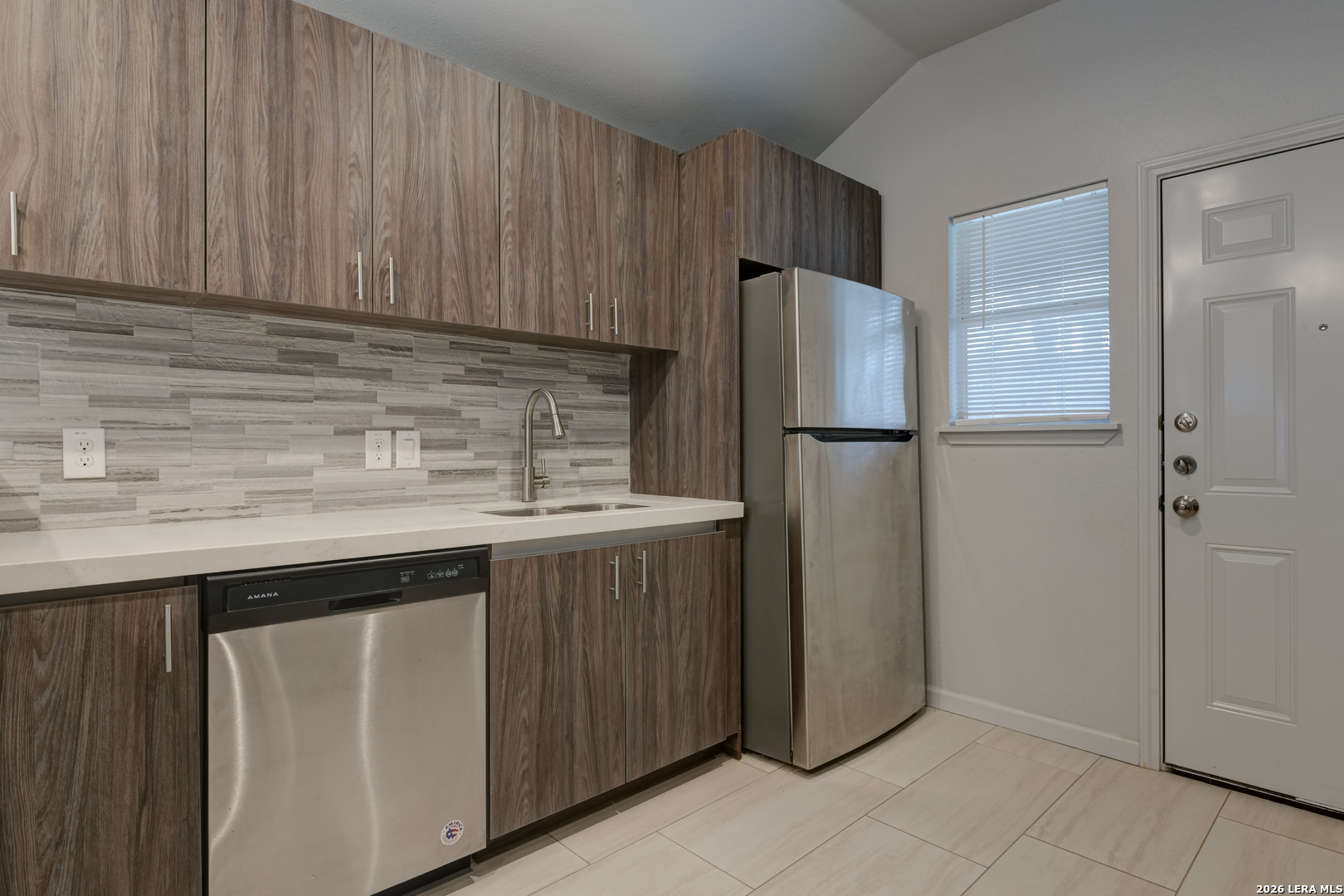 6626 Woodstock San Antonio TX 78223