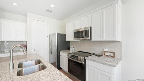 2133 Hofstaat New Braunfels TX 78130