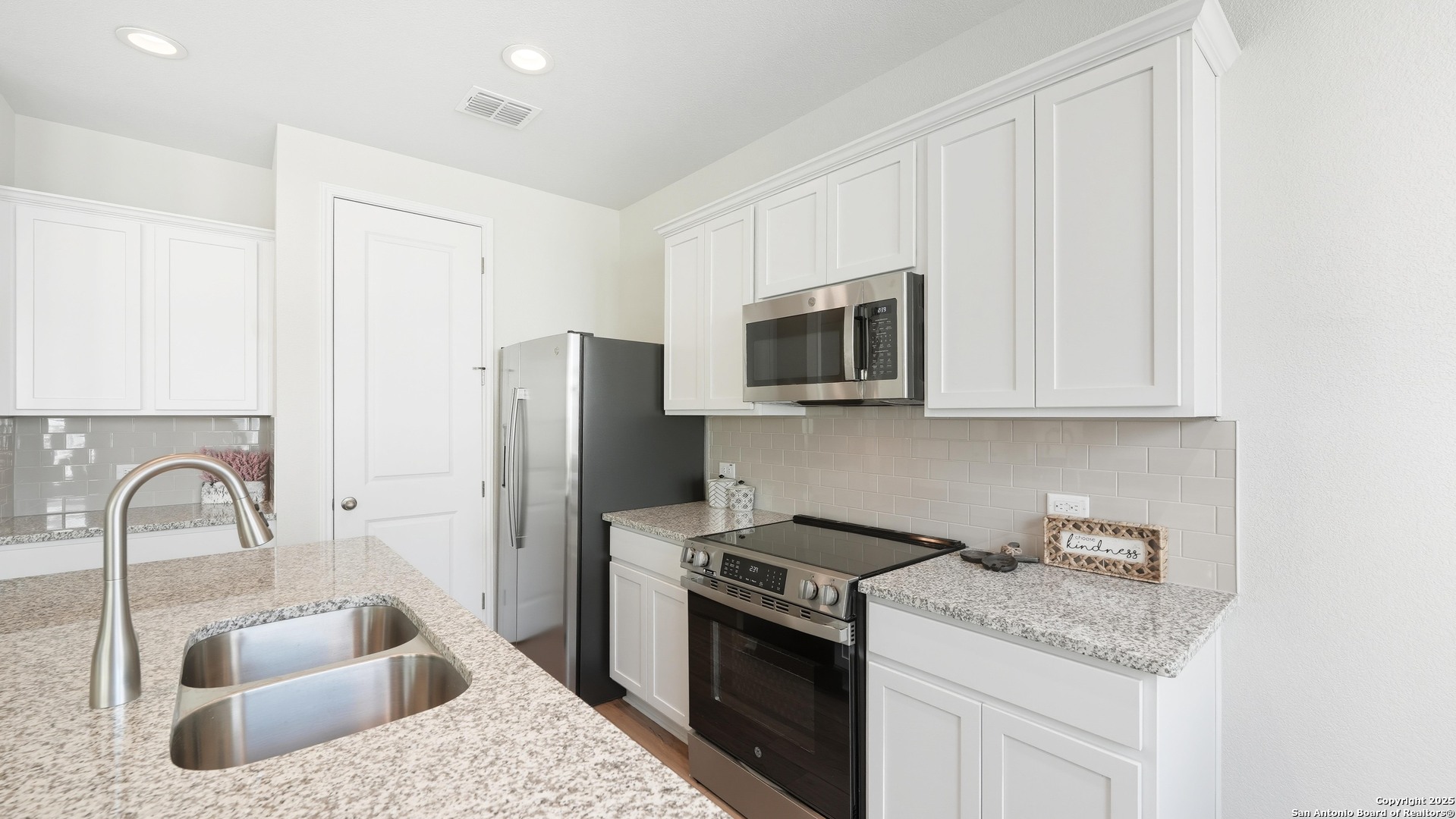 2133 Hofstaat New Braunfels TX 78130