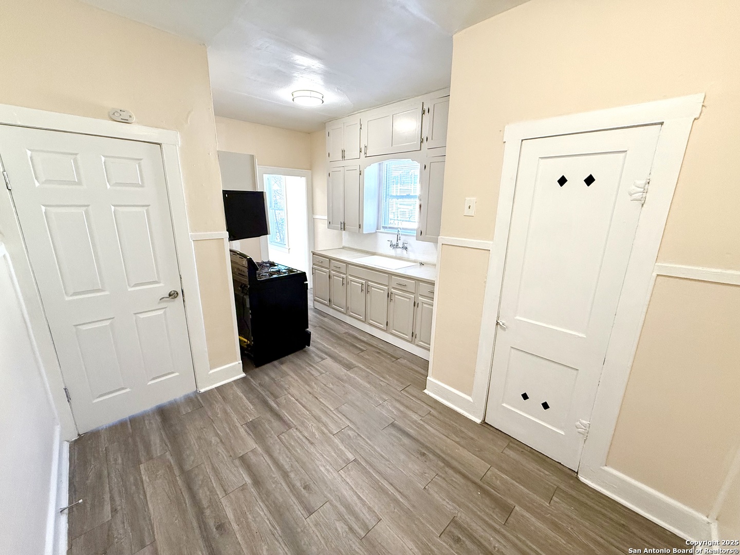409 Canton San Antonio TX 78202