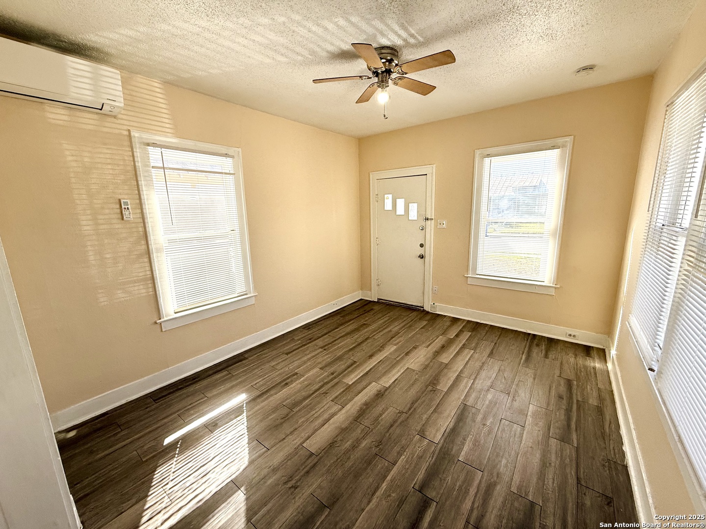 409 Canton San Antonio TX 78202