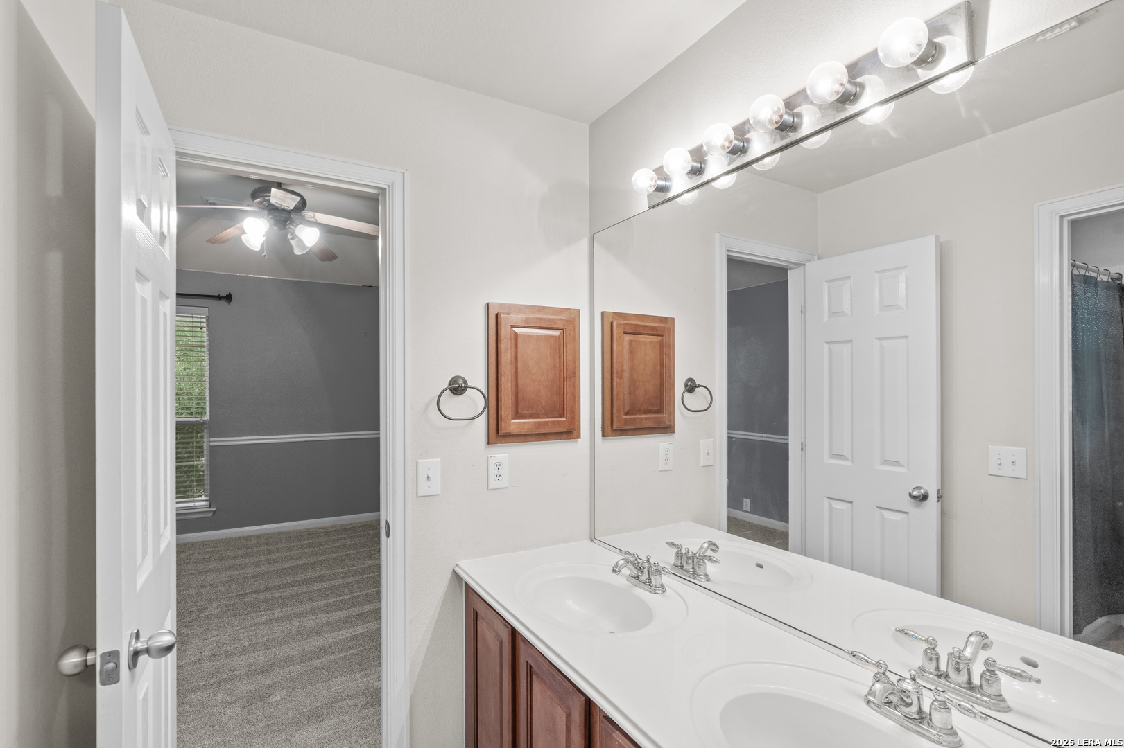1519 Lookout Point San Antonio TX 78260