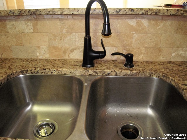 4223 Whitney Green San Antonio TX 78244