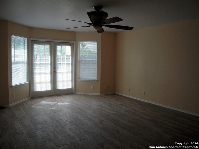 4223 Whitney Green San Antonio TX 78244