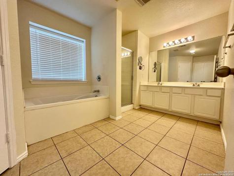 9414 Ingleton San Antonio TX 78245