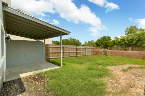 8611 Key Windy Way Converse TX 78109