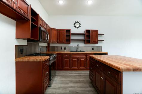 8611 Key Windy Way Converse TX 78109