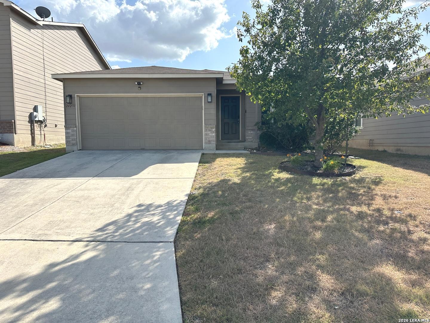 24251 Invitation Oak San Antonio TX 78261