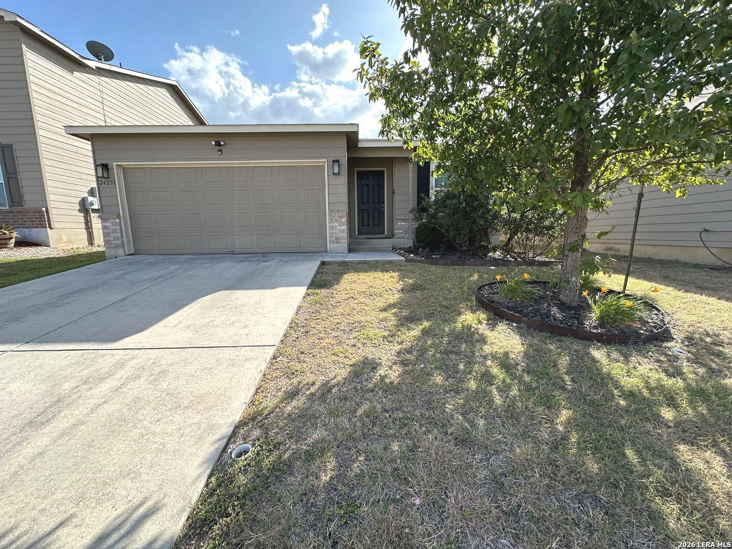 24251 Invitation Oak San Antonio TX 78261