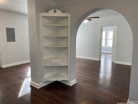 152 Harrigan Alamo Heights TX 78209