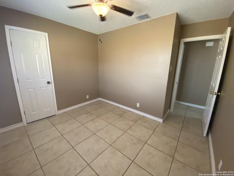 8406 Forest Ridge Drive San Antonio TX 78239