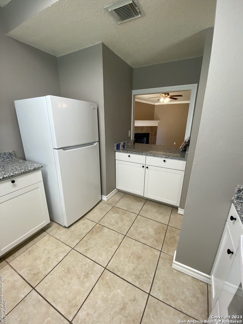 8406 Forest Ridge Drive San Antonio TX 78239
