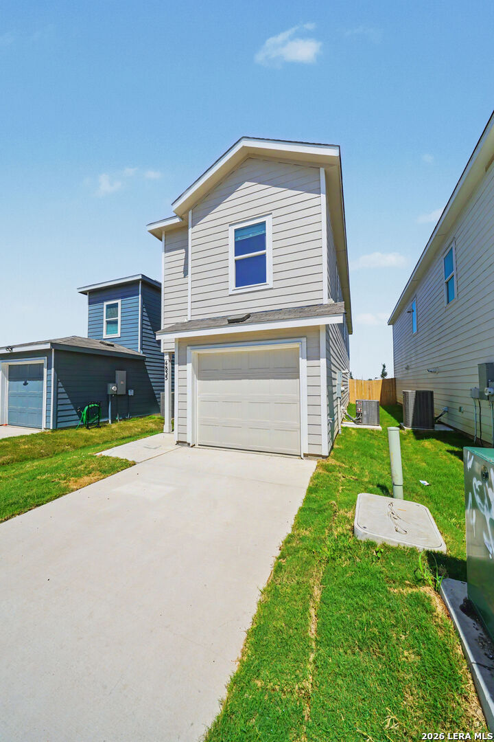 4835 Daisy Blossom Converse TX 78109