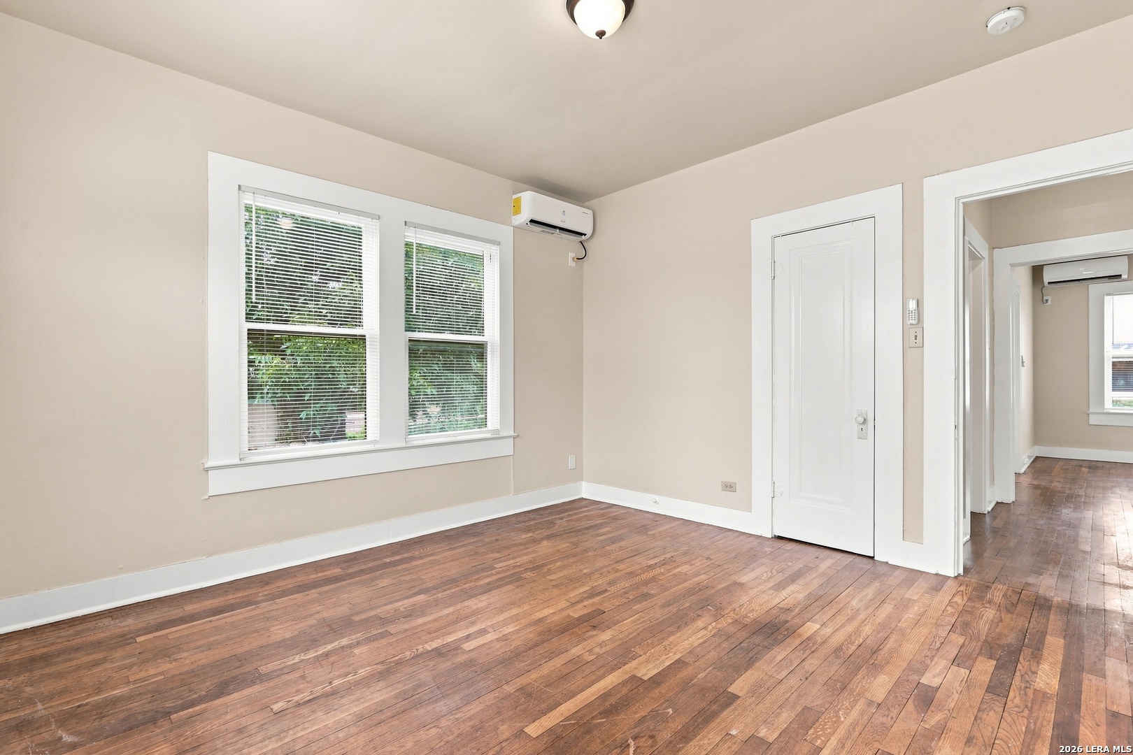 313 S Pine Street San Antonio TX 78203