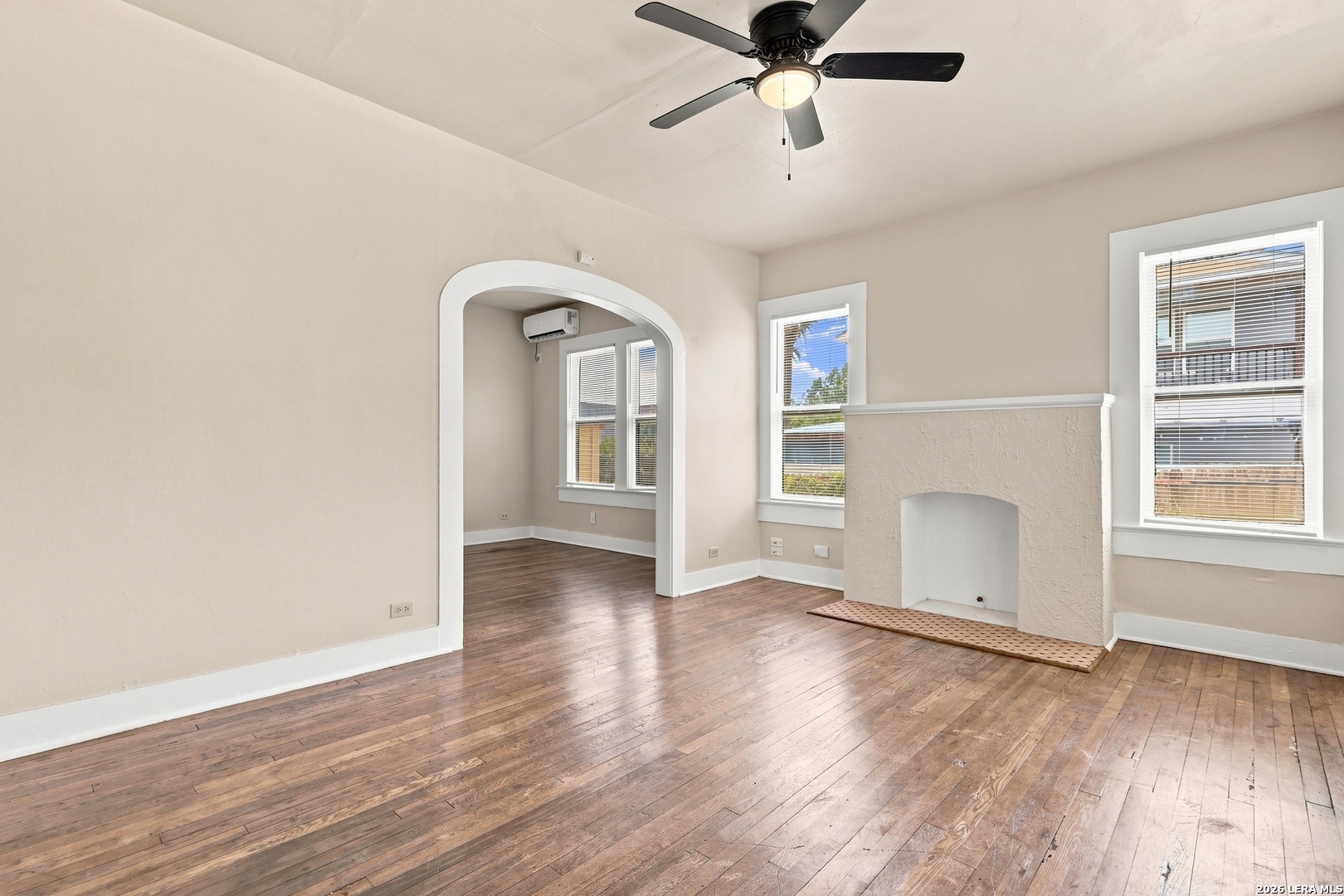 313 S Pine Street San Antonio TX 78203