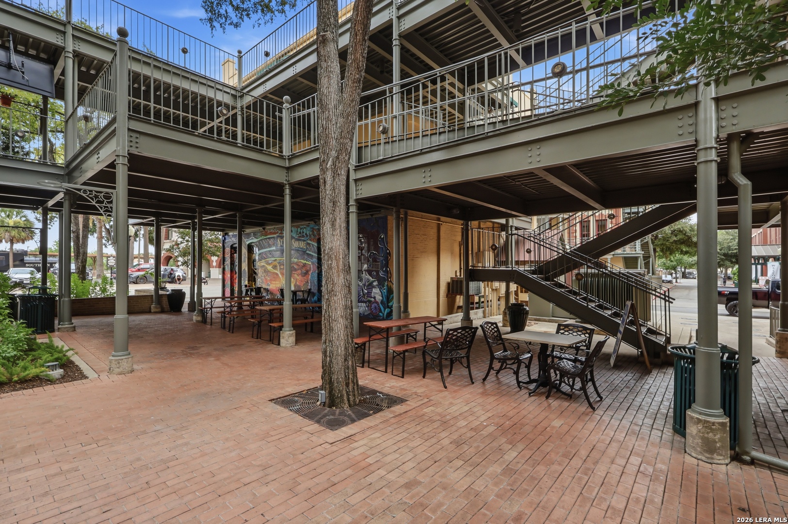 313 S Pine Street San Antonio TX 78203
