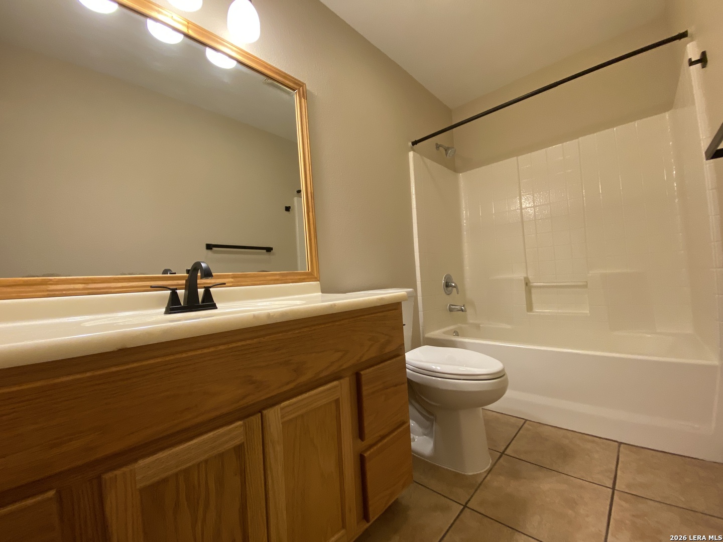 723A Dallas Pleasanton TX 78064