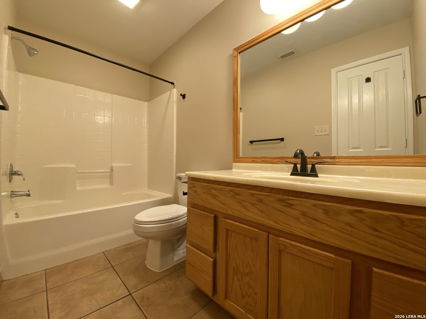 723A Dallas Pleasanton TX 78064