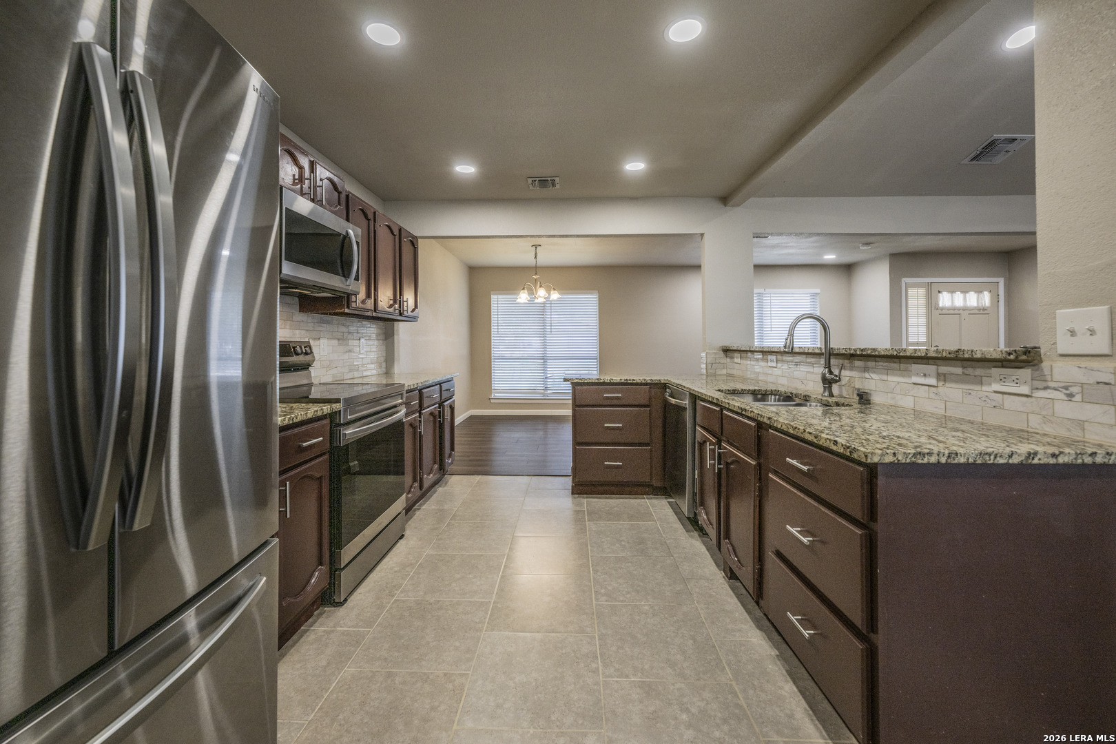8822 Bridington San Antonio TX 78239