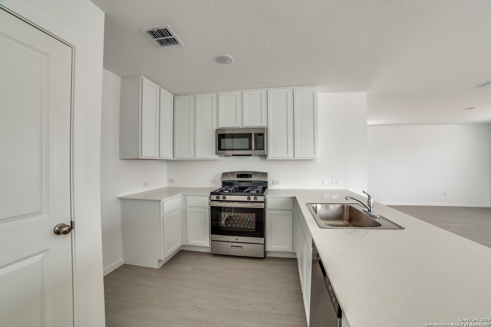 5202 Morgan Crest San Antonio TX 78253