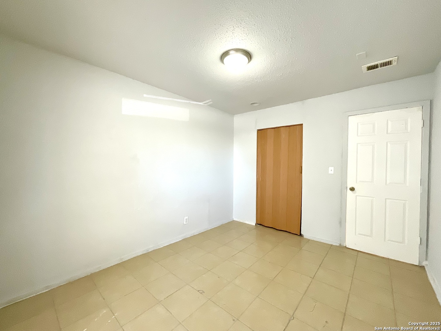 7237 Glen Bay San Antonio TX 78239