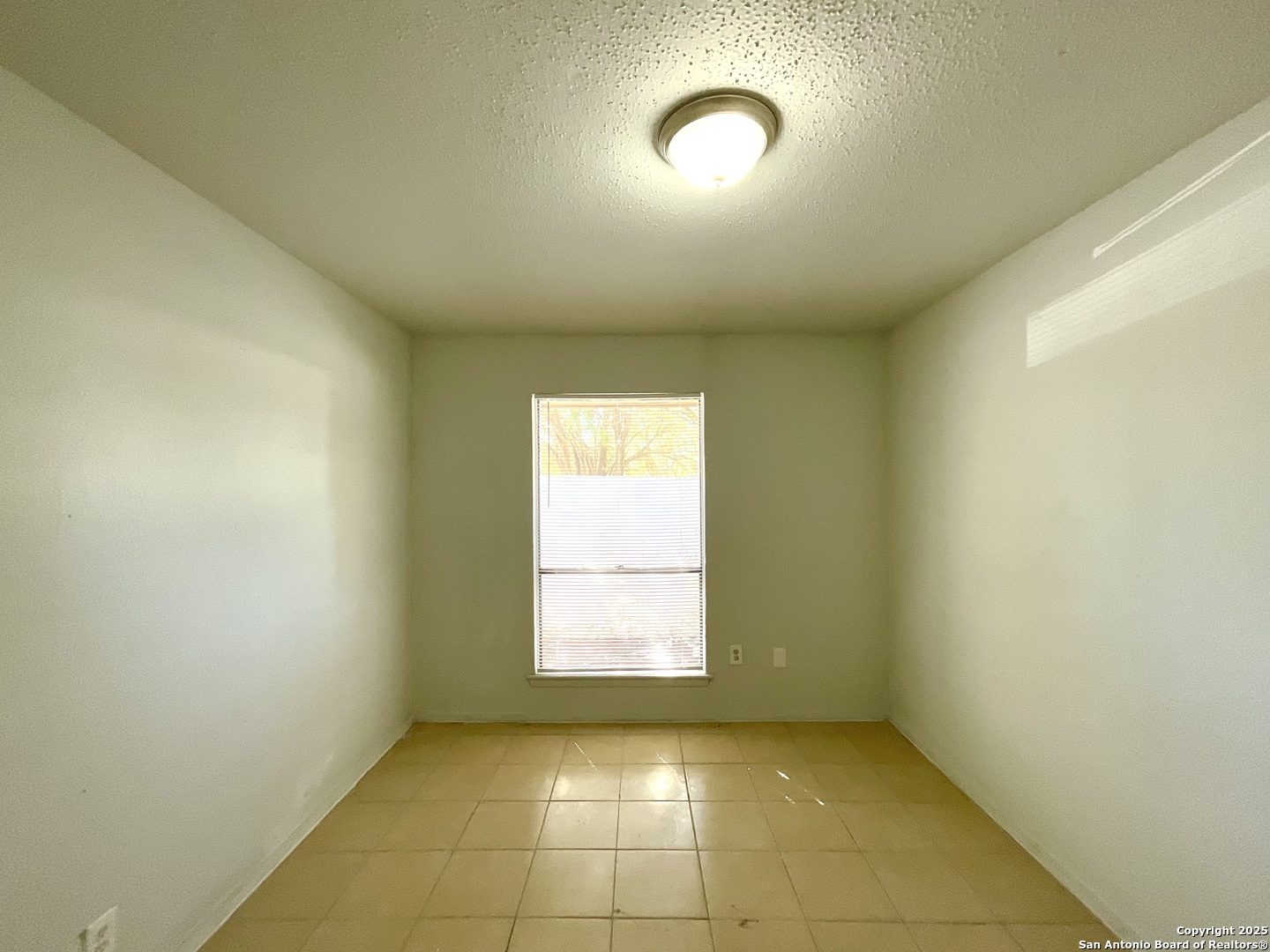 7237 Glen Bay San Antonio TX 78239