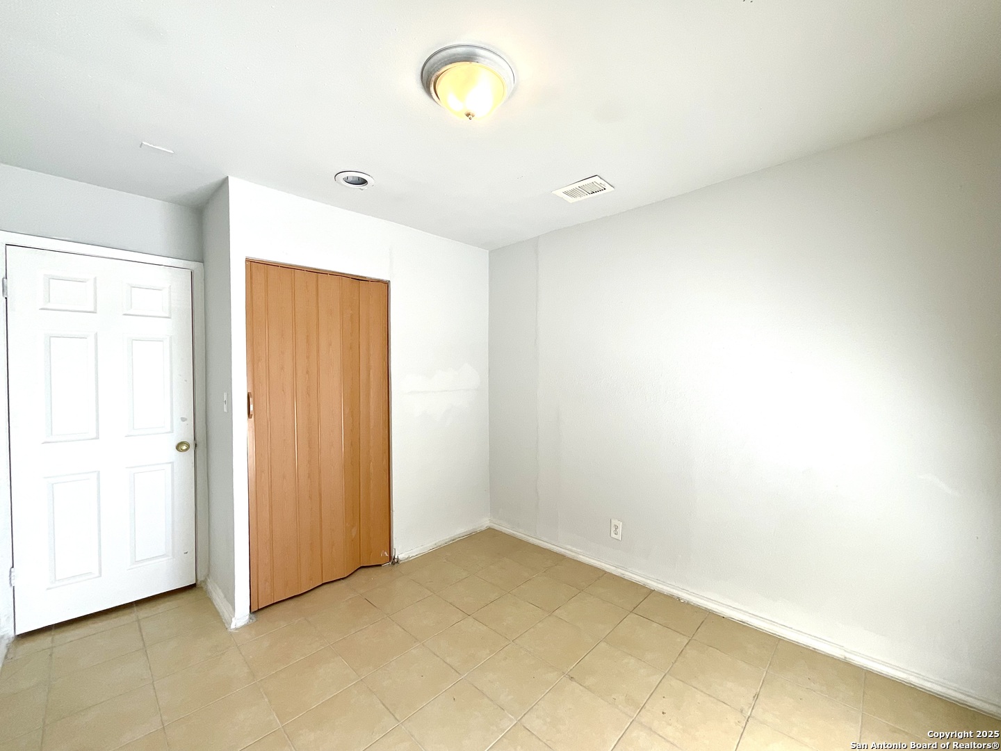 7237 Glen Bay San Antonio TX 78239