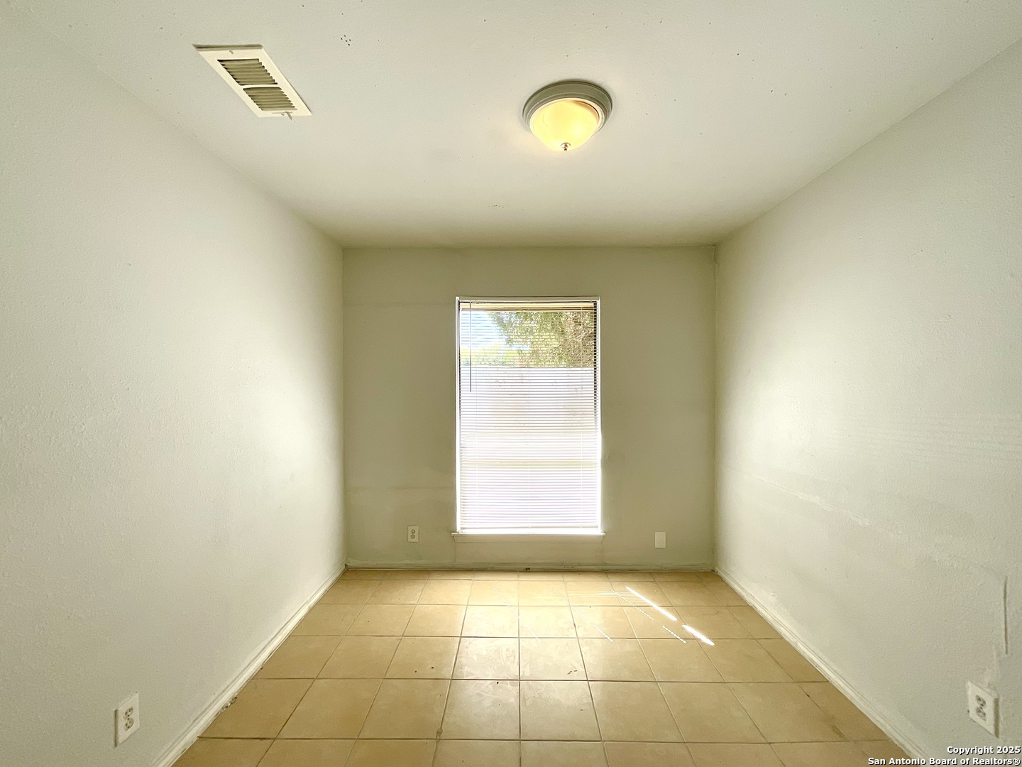 7237 Glen Bay San Antonio TX 78239