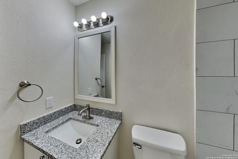 9603 Silver Crown San Antonio TX 78254