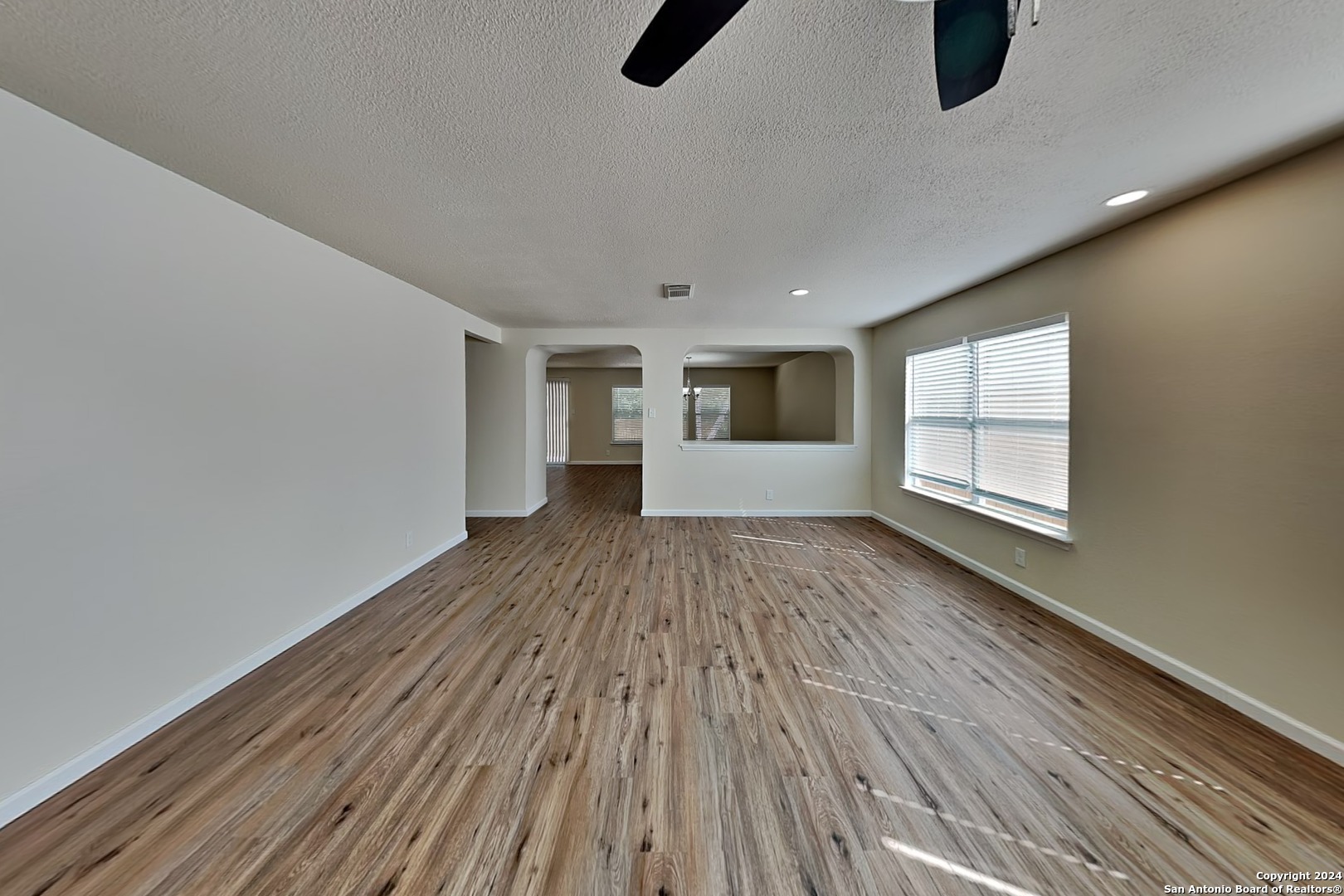 9603 Silver Crown San Antonio TX 78254