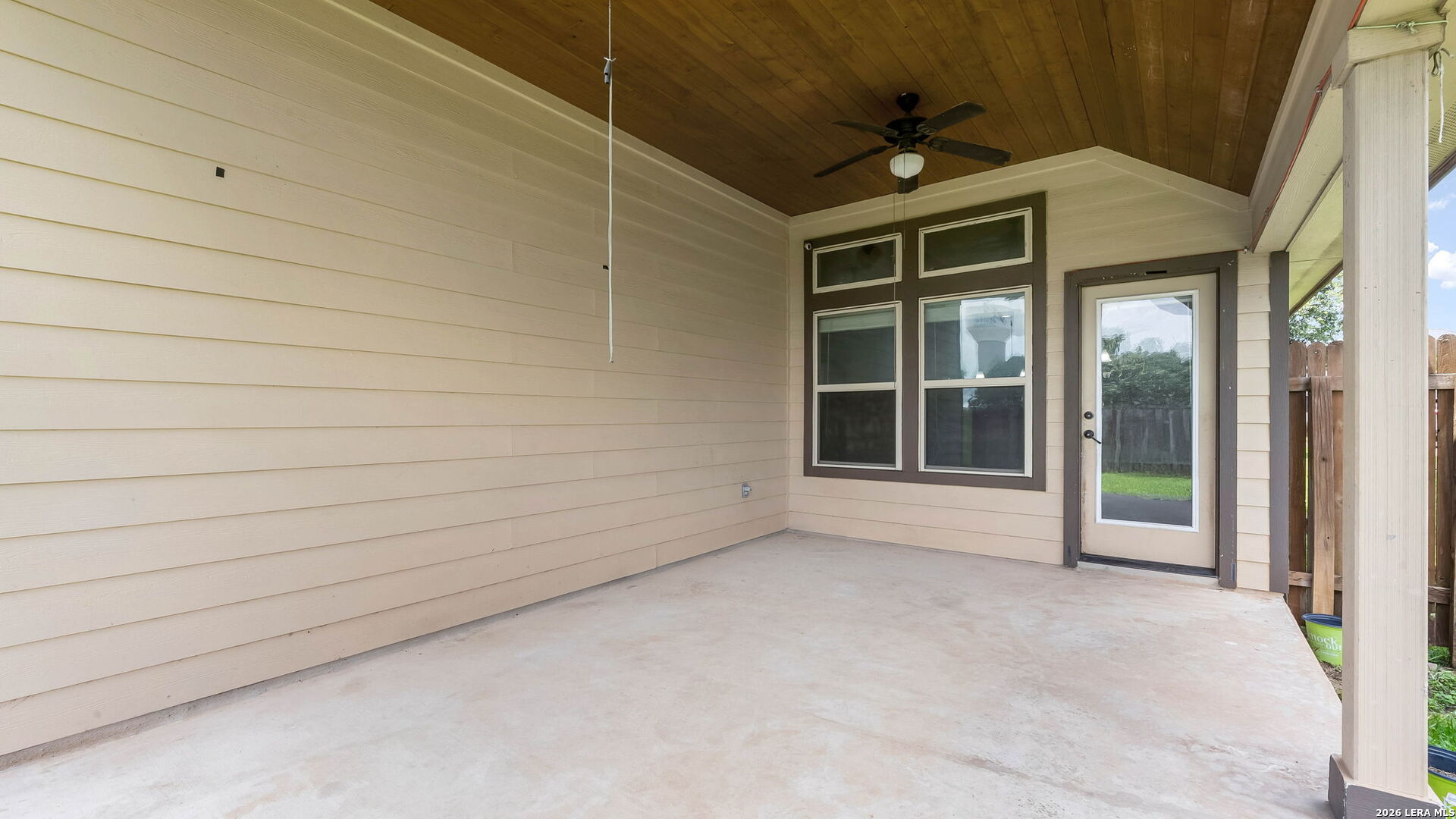 15606 Fox Lane Selma TX 78154