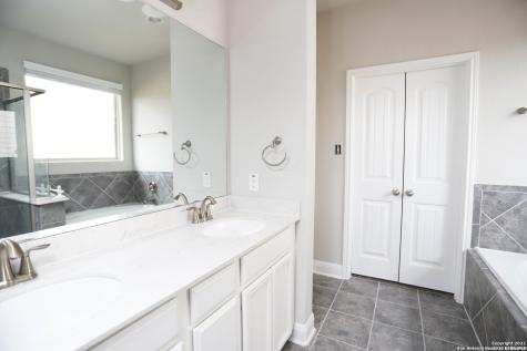 244 Heavenly View Cibolo TX 78108