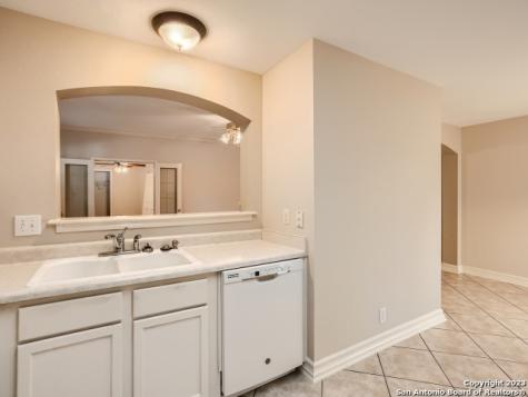 7722 Wexford Square San Antonio TX 78240