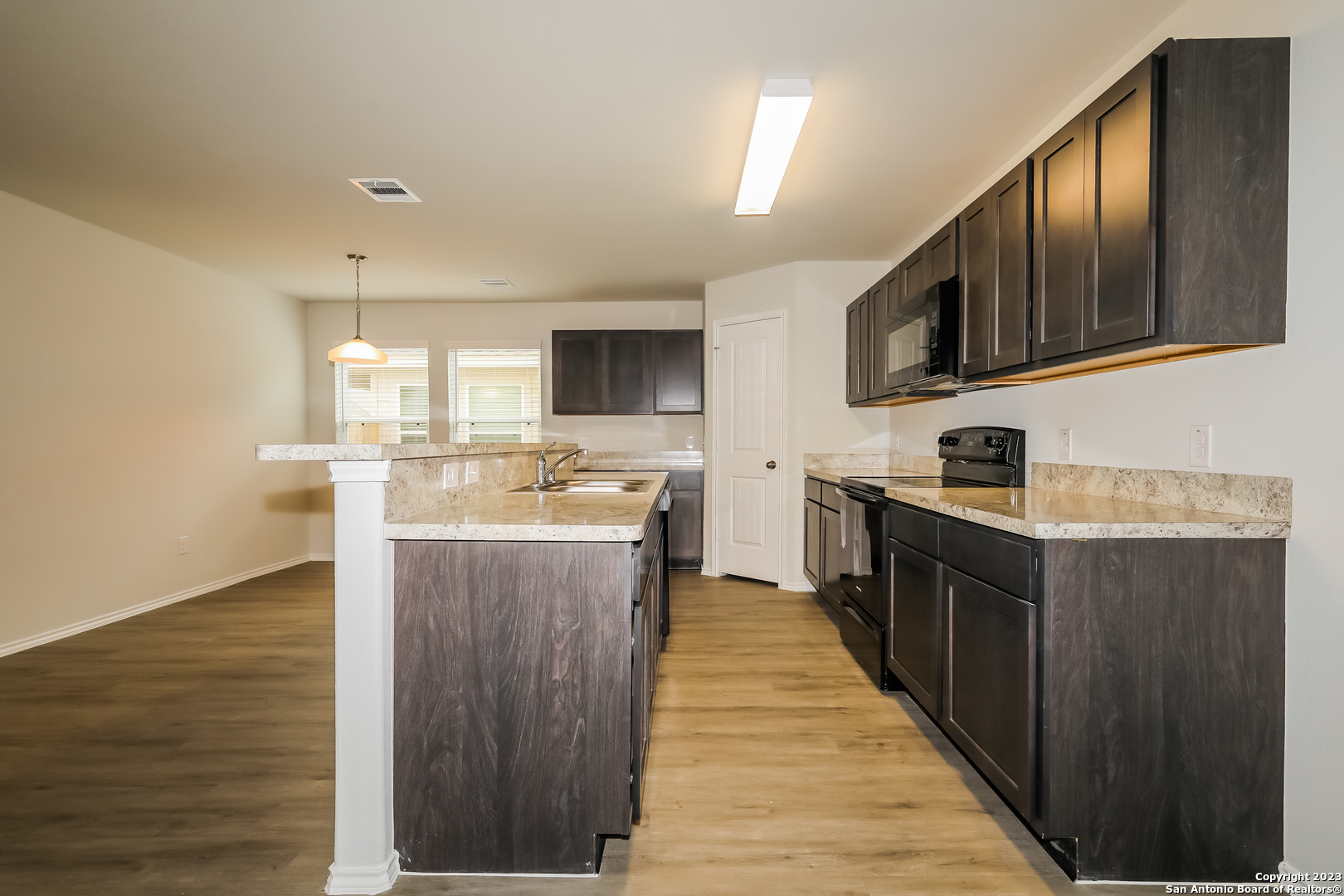 9311 Evening Shade Court San Antonio TX 78211