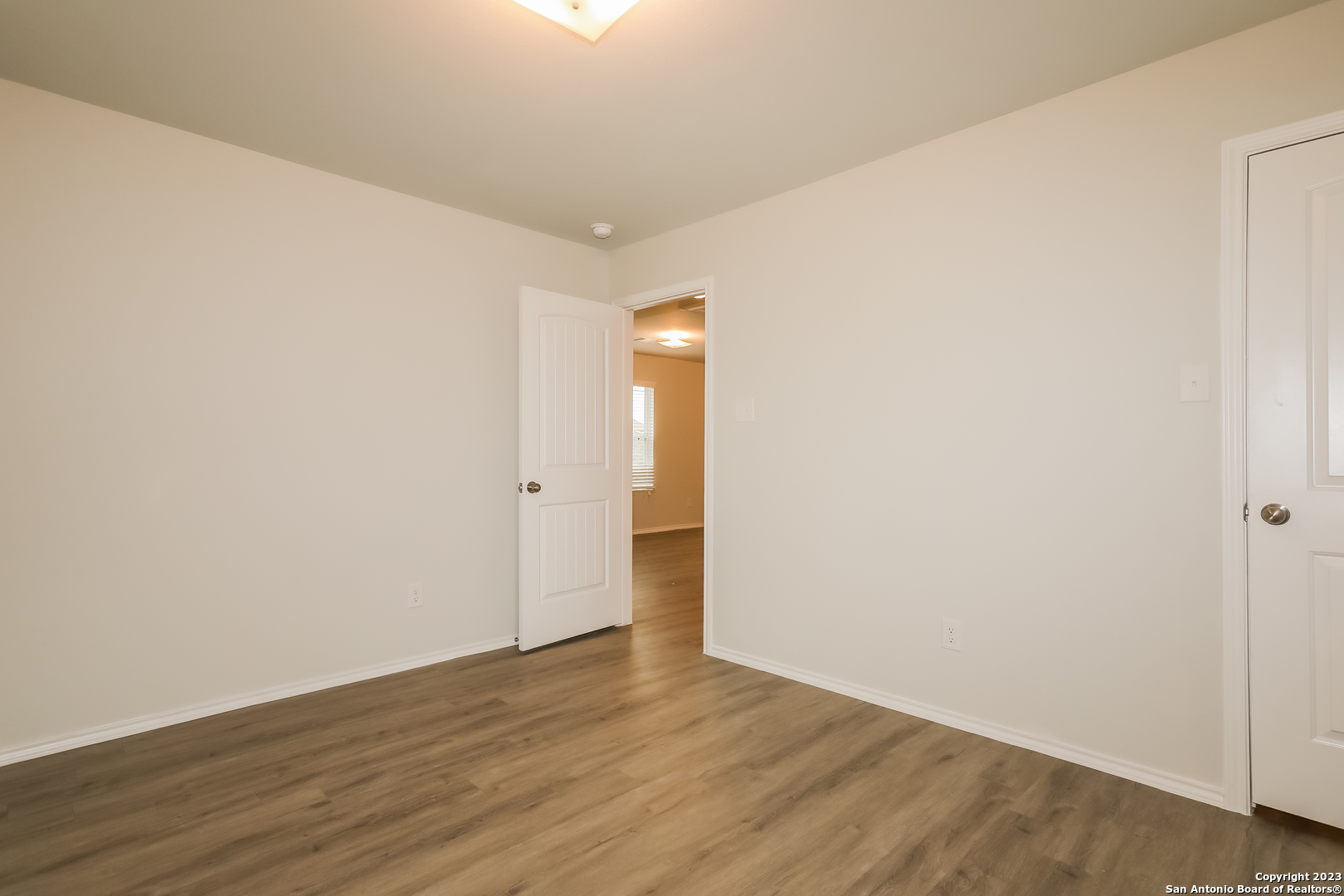 9311 Evening Shade Court San Antonio TX 78211