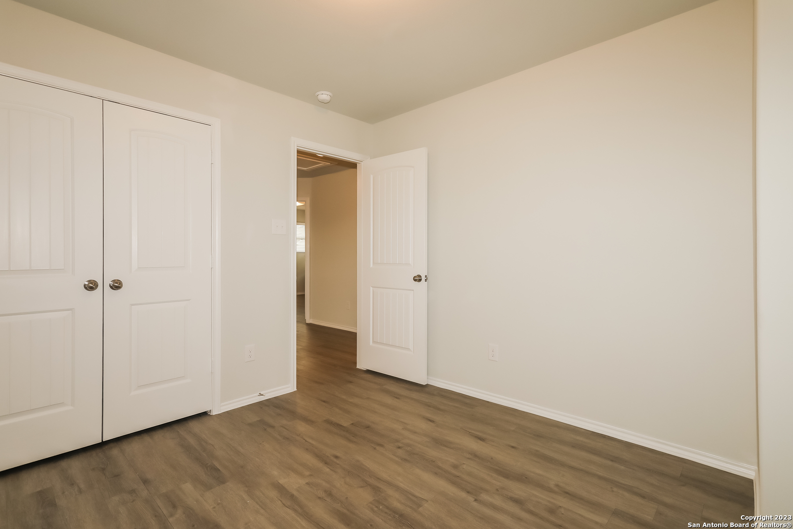 9311 Evening Shade Court San Antonio TX 78211