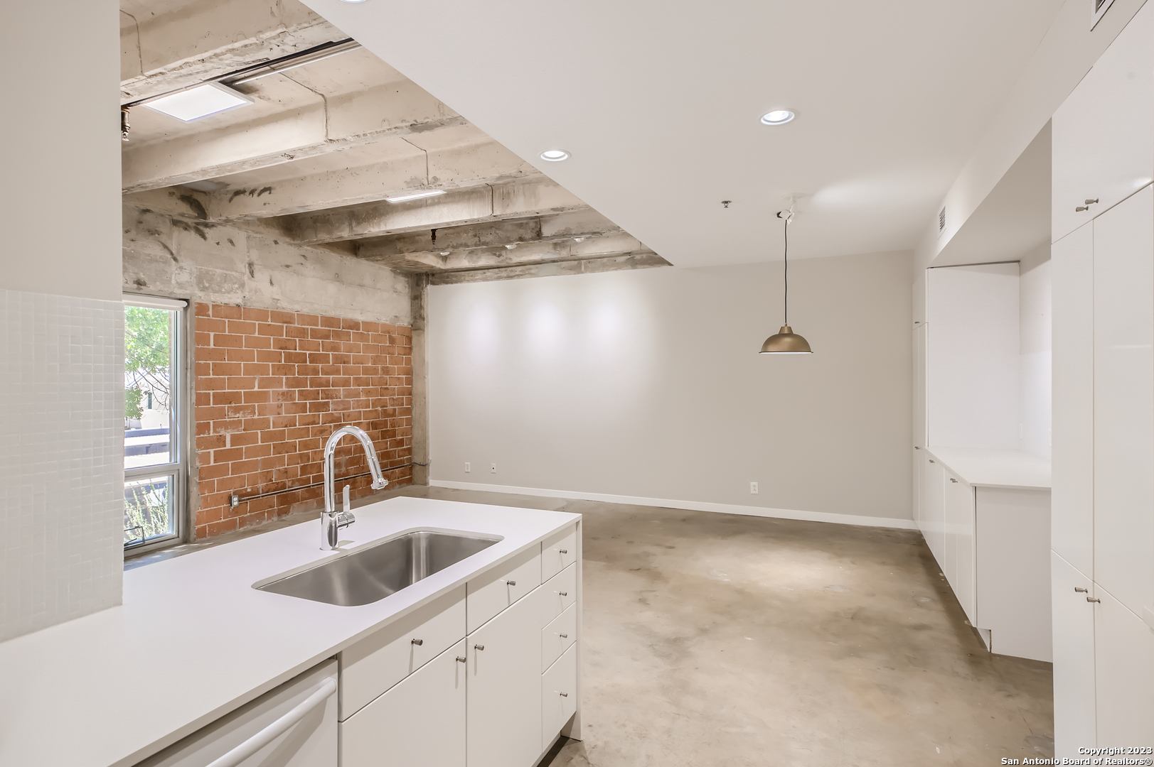 1115 S Alamo Street San Antonio TX 78210