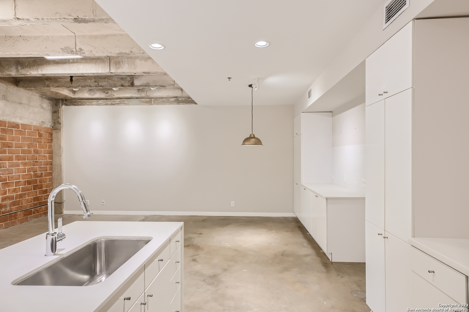 1115 S Alamo Street San Antonio TX 78210