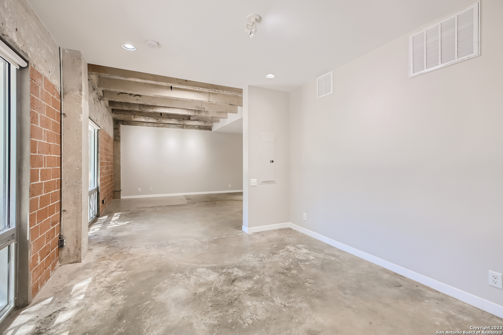 1115 S Alamo Street San Antonio TX 78210
