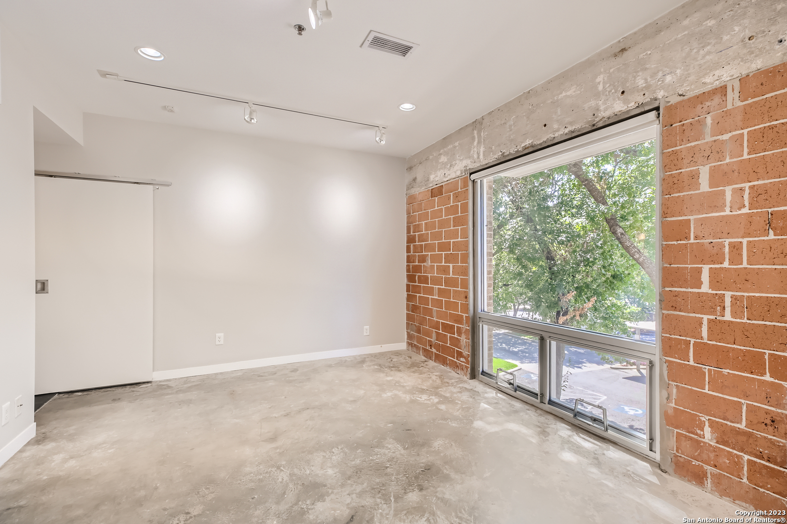 1115 S Alamo Street San Antonio TX 78210