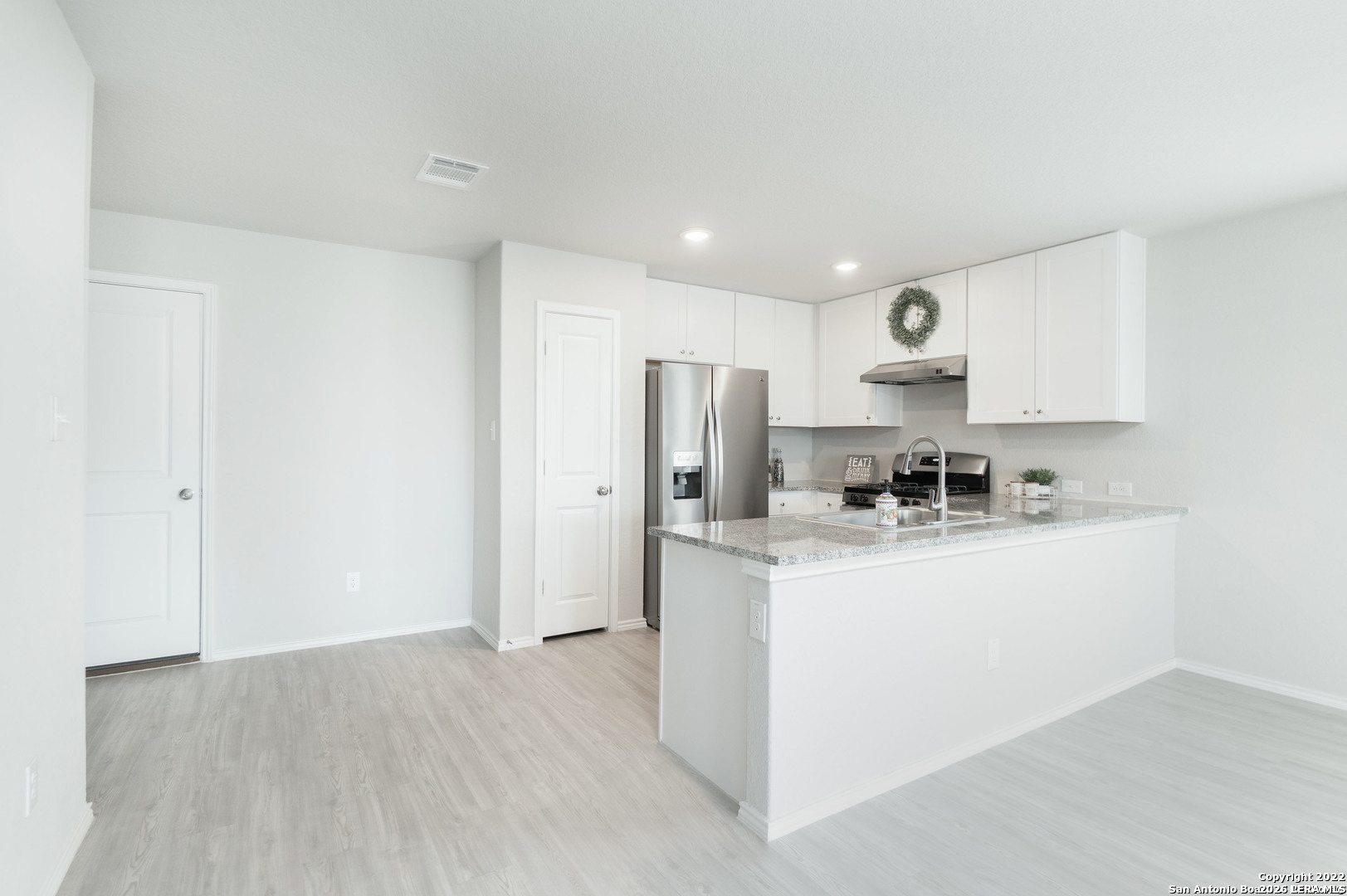 5352 Forbs Bulverde TX 78163