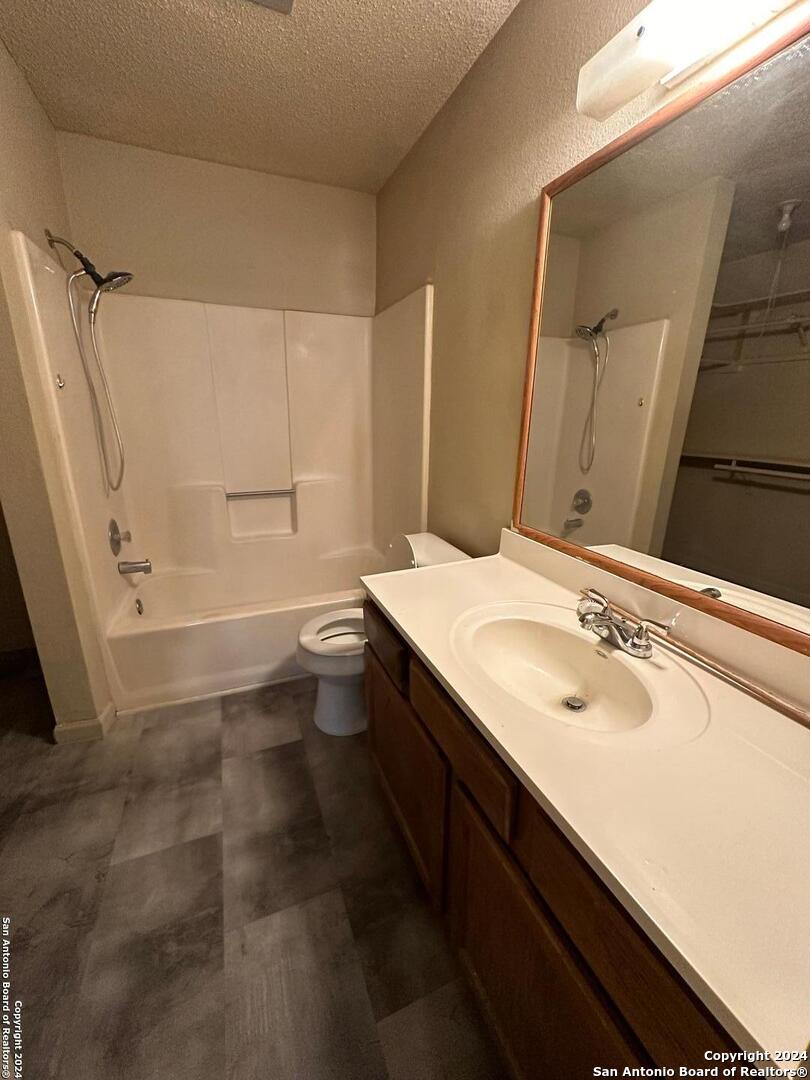 7515 Rimhurst San Antonio TX 78250