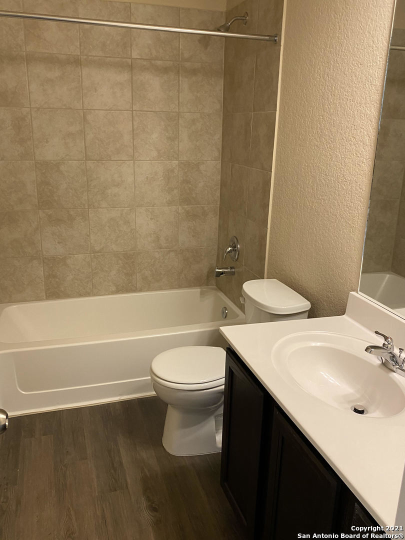 7331 Barlow Grove San Antonio TX 78244